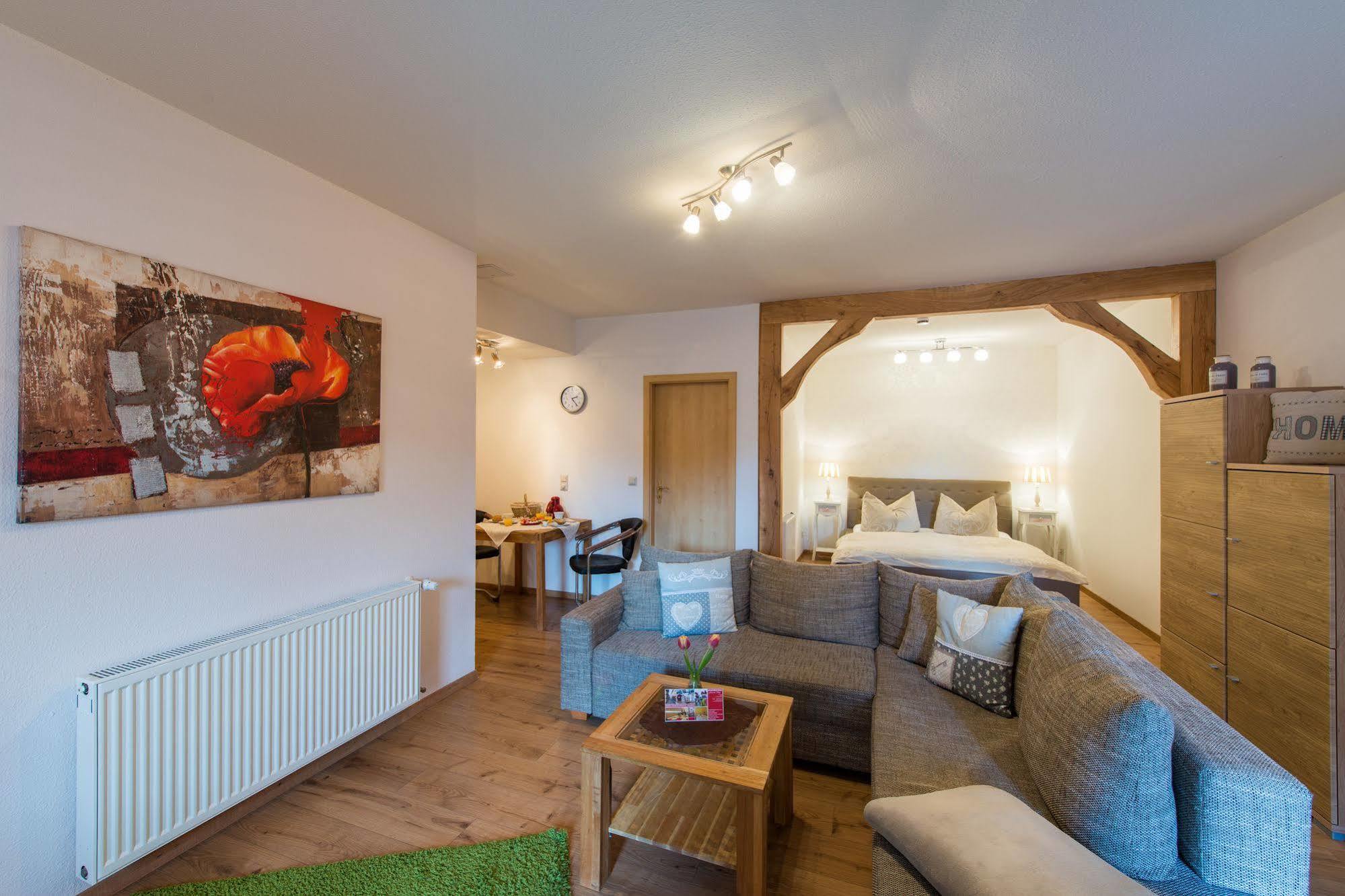 Apartmenthaus Im Stieg Quedlinburg Exterior foto